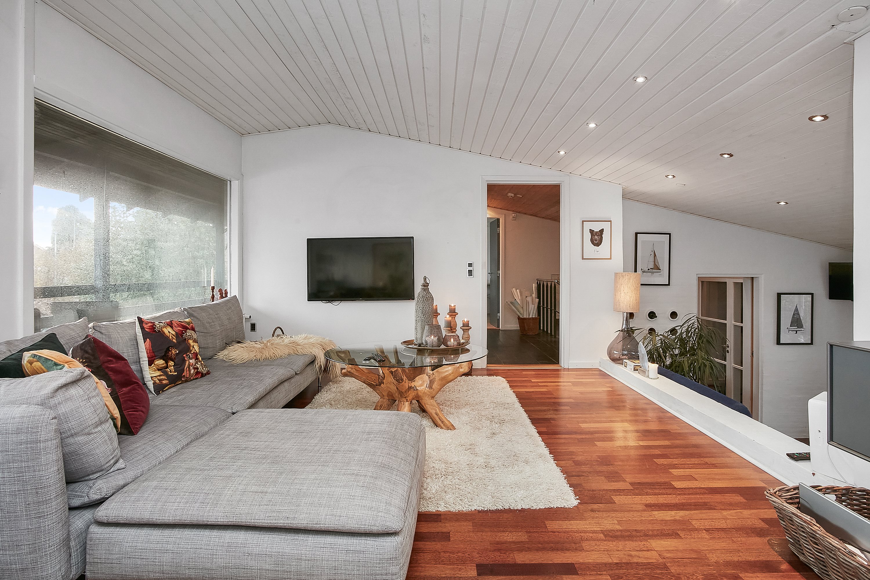 Fremhævet stue billede i fuldskærmstilstand. Billede af Juelsgade 29, 7130 Juelsminde