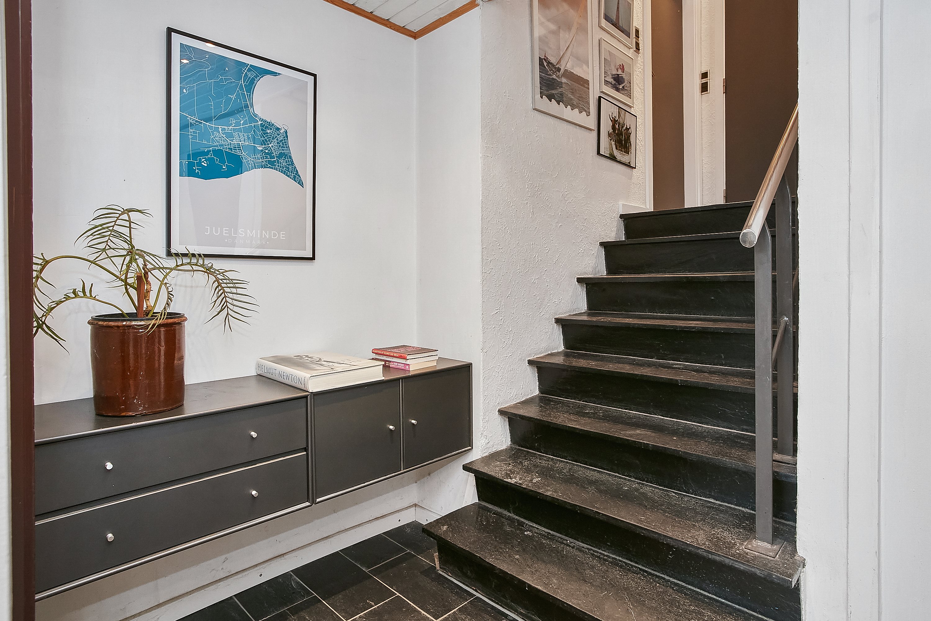 Fremhævet kælder billede i fuldskærmstilstand. Billede af Juelsgade 29, 7130 Juelsminde