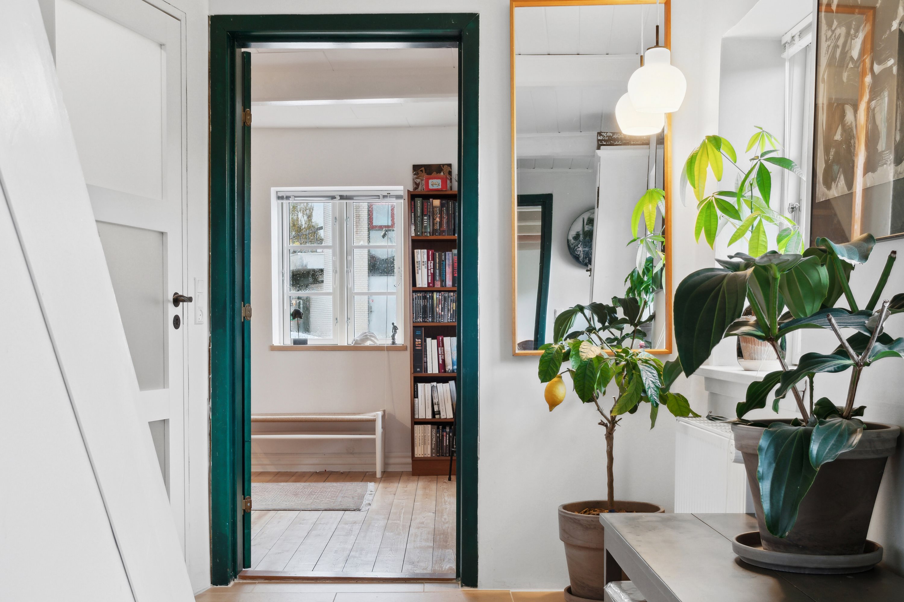 Fremhævet gang billede i fuldskærmstilstand. Billede af Lillegade 24, 4070 Kirke Hyllinge