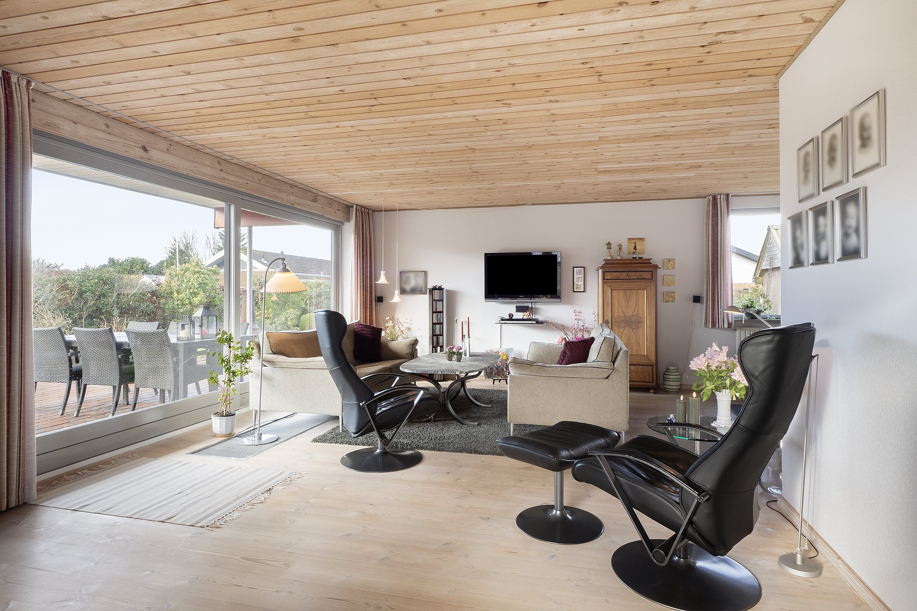 Fremhævet stue billede i fuldskærmstilstand. Billede af Kornblomstvej 14, Faarup, 7900 Nykøbing M