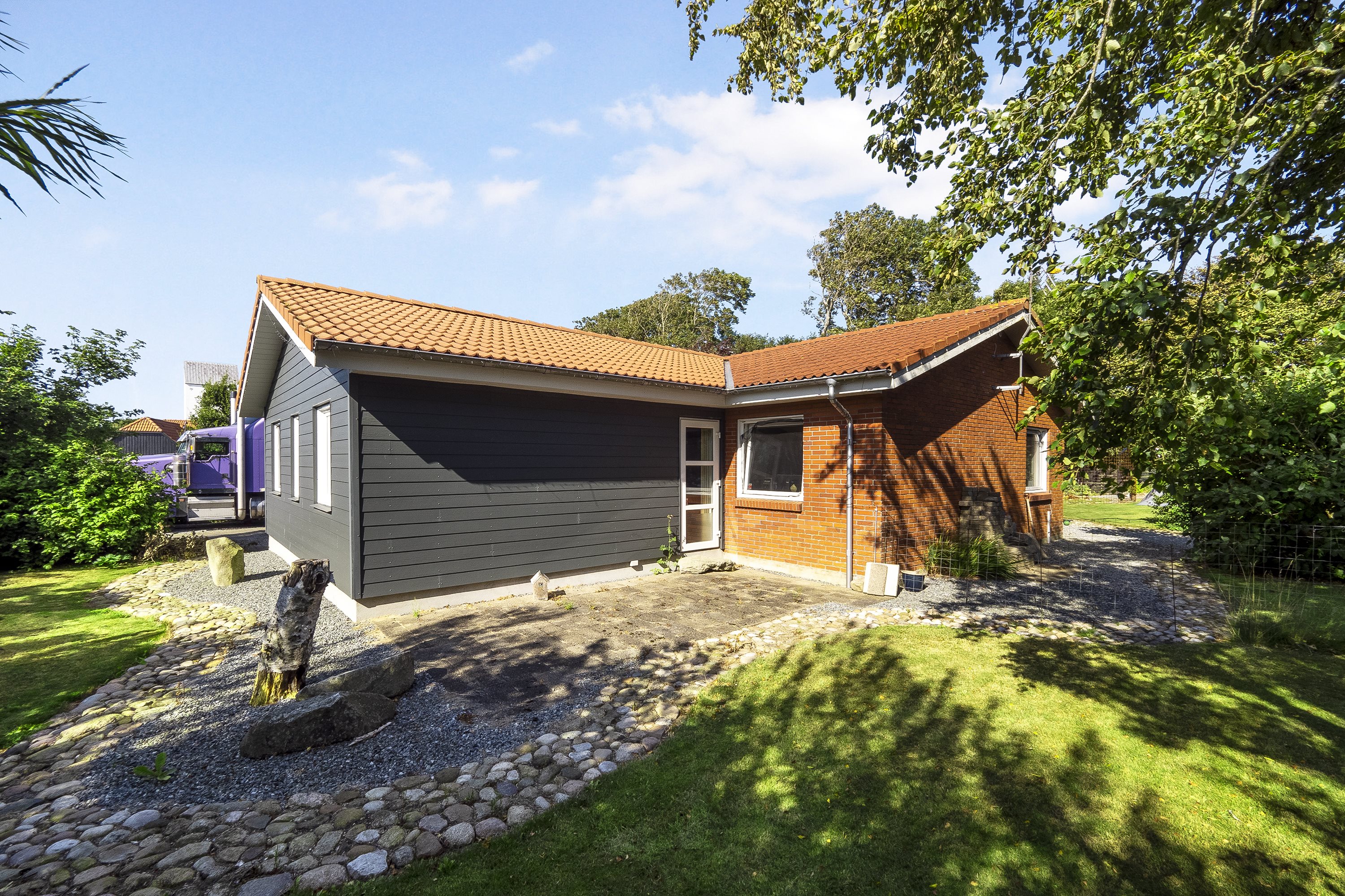 Miniaturebillede 1: ejendommen. Billede af Trehøjevej 5, Ø Hvidbjerg, 7970 Redsted M