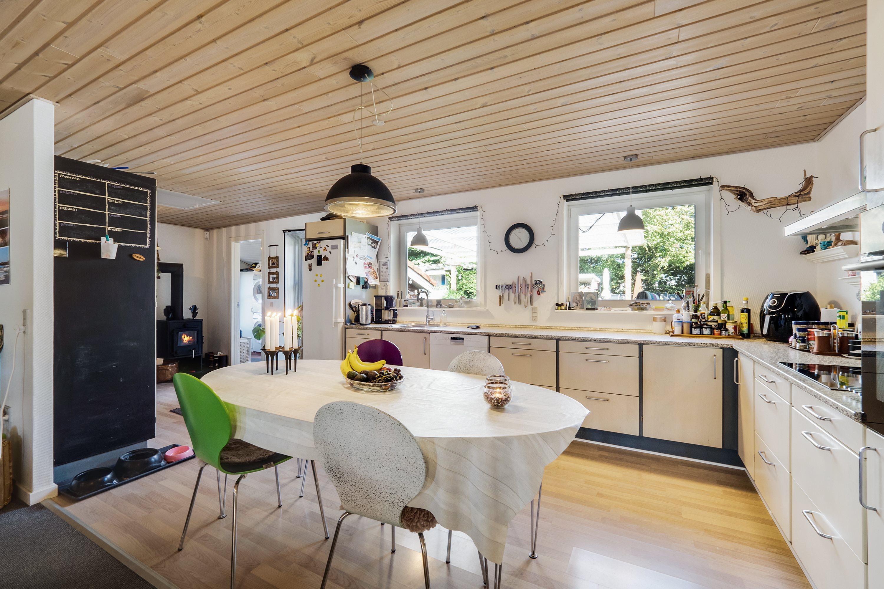 Fremhævet køkken billede i fuldskærmstilstand. Billede af Trehøjevej 5, Ø Hvidbjerg, 7970 Redsted M