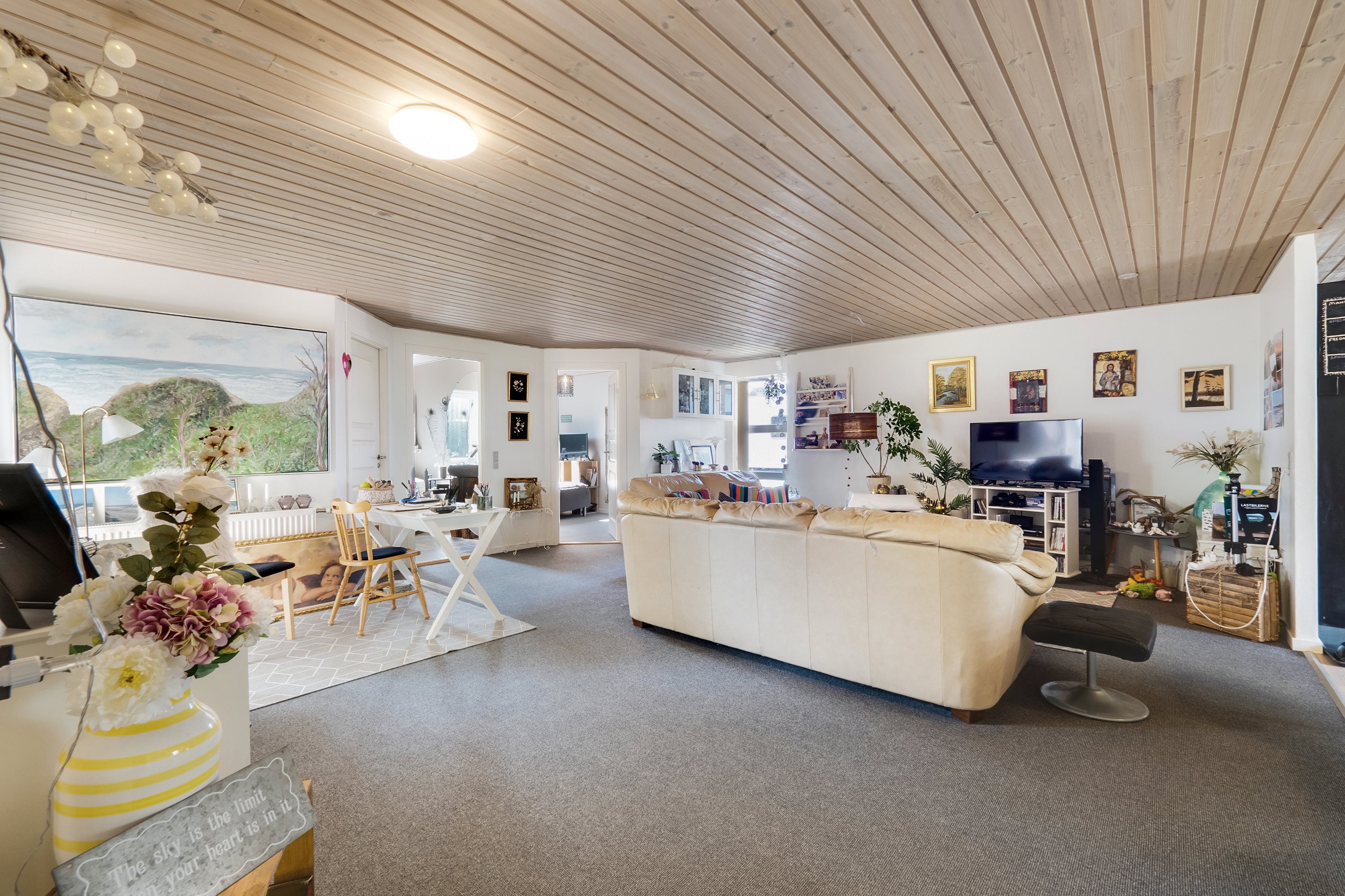 Fremhævet stue billede i fuldskærmstilstand. Billede af Trehøjevej 5, Ø Hvidbjerg, 7970 Redsted M