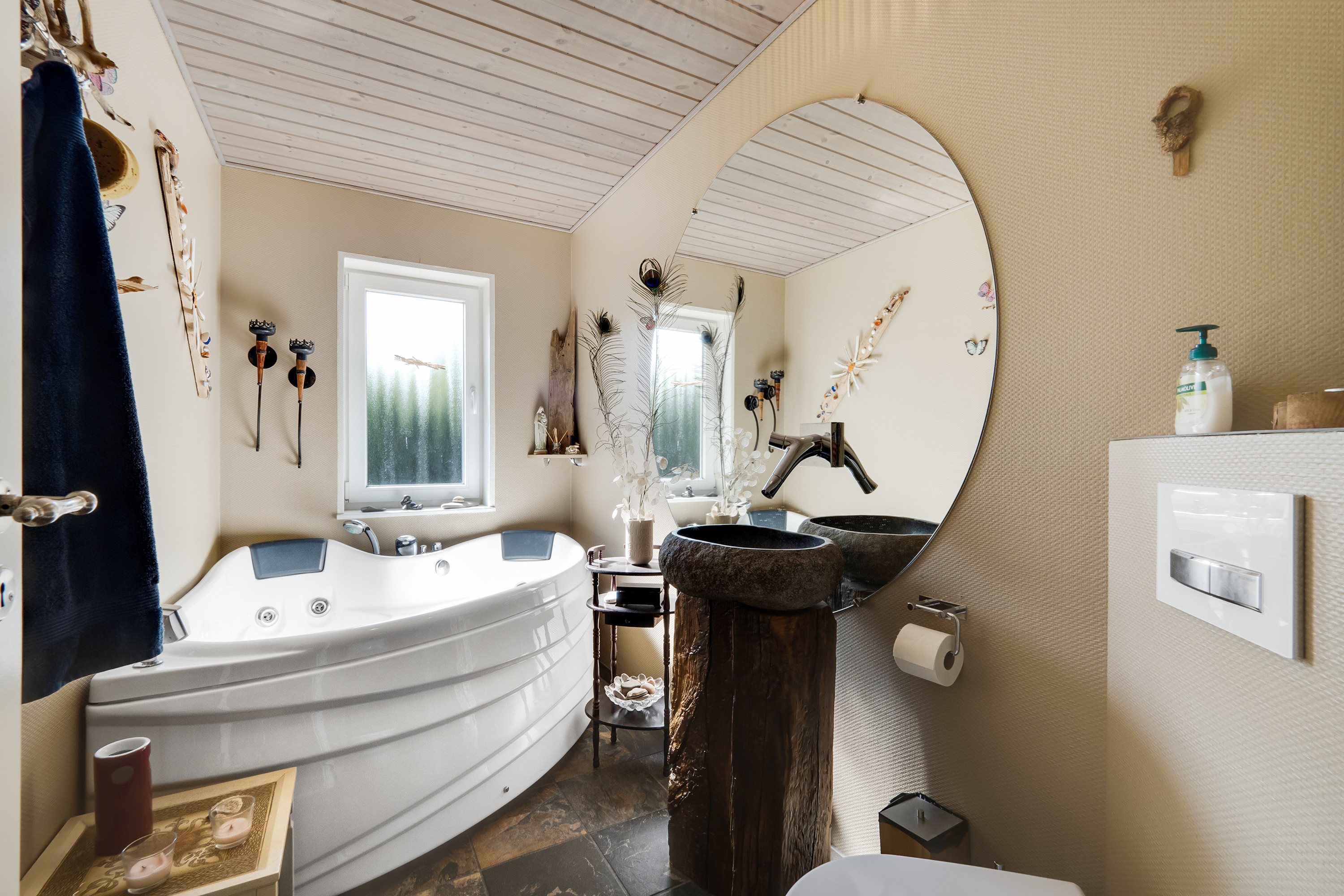 Fremhævet badeværelse billede i fuldskærmstilstand. Billede af Trehøjevej 5, Ø Hvidbjerg, 7970 Redsted M