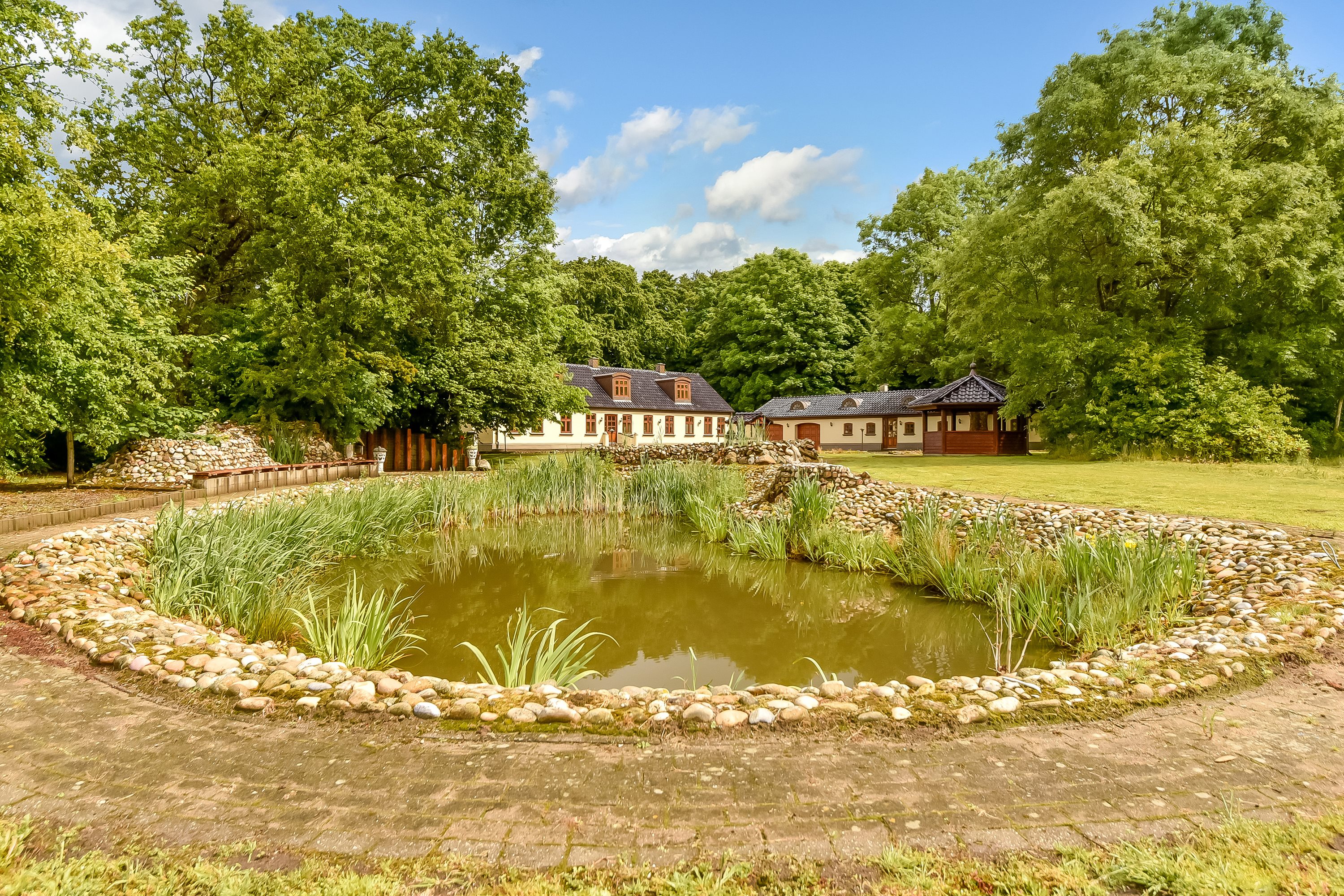 Fremhævet ejendommen billede i fuldskærmstilstand. Billede af Albækvej 47, Snejbjerg, 7400 Herning