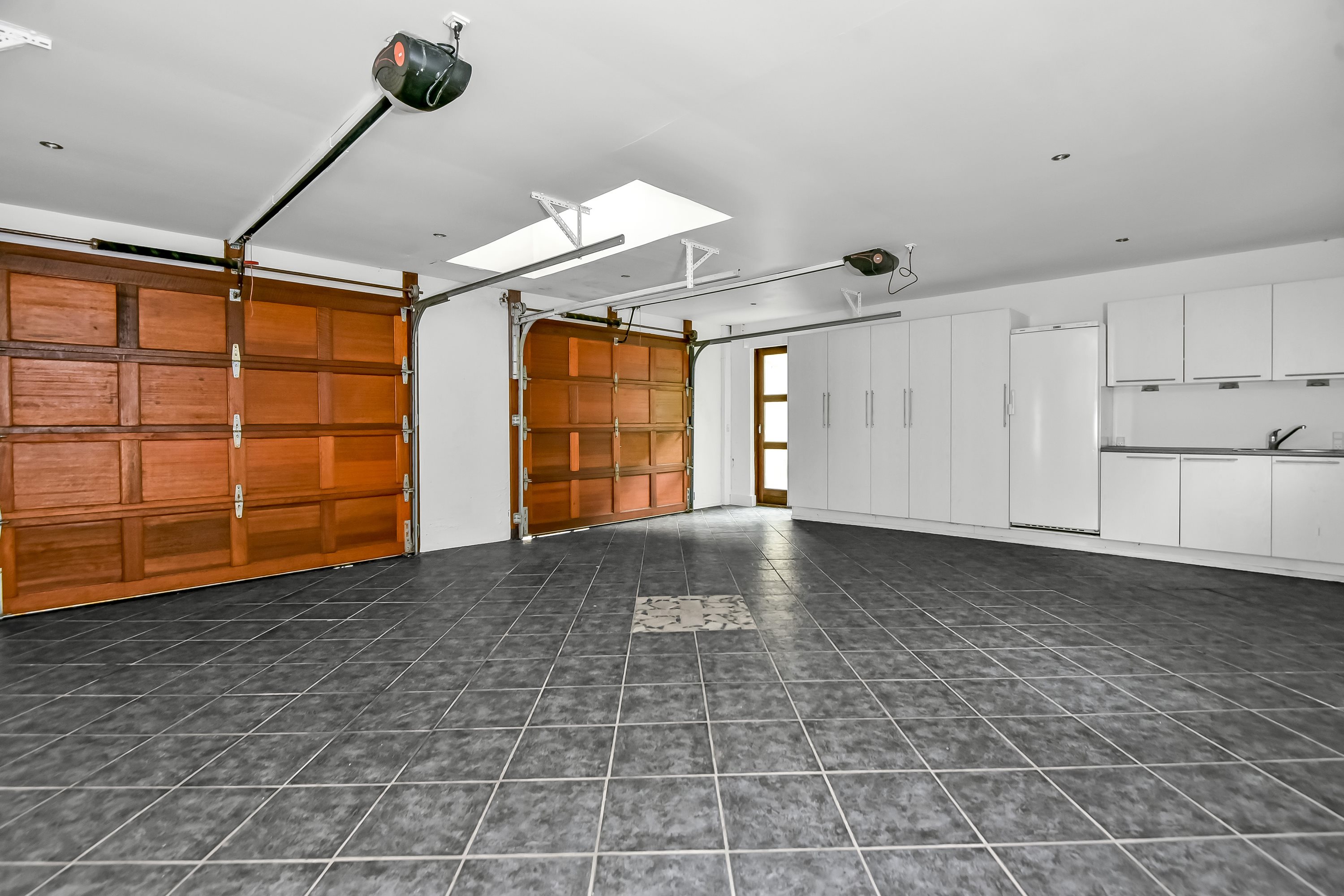 Fremhævet garage billede i fuldskærmstilstand. Billede af Albækvej 47, Snejbjerg, 7400 Herning