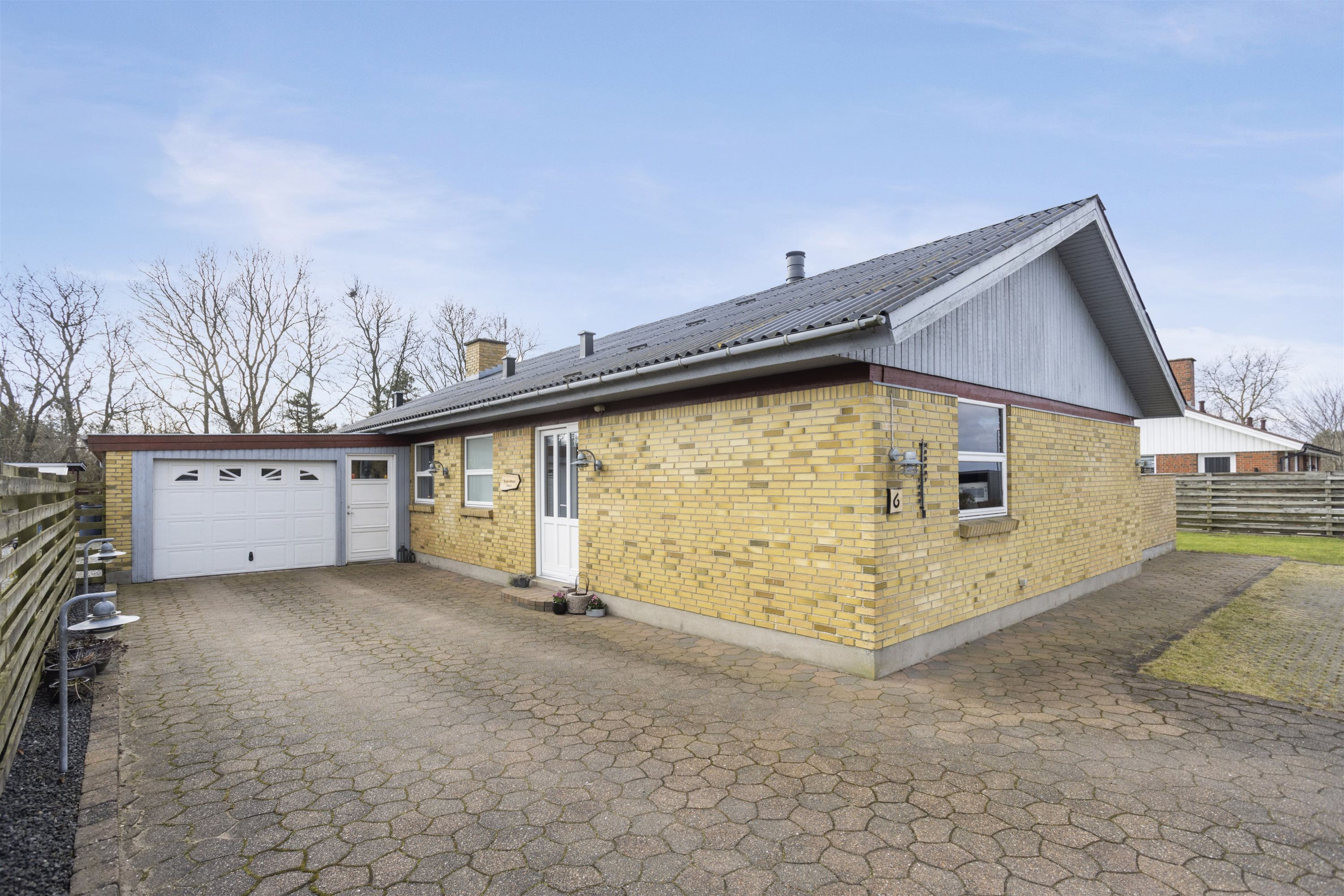 Fremhævet ejendommen billede i fuldskærmstilstand. Billede af Svanevej 6, Voerså, 9300 Sæby