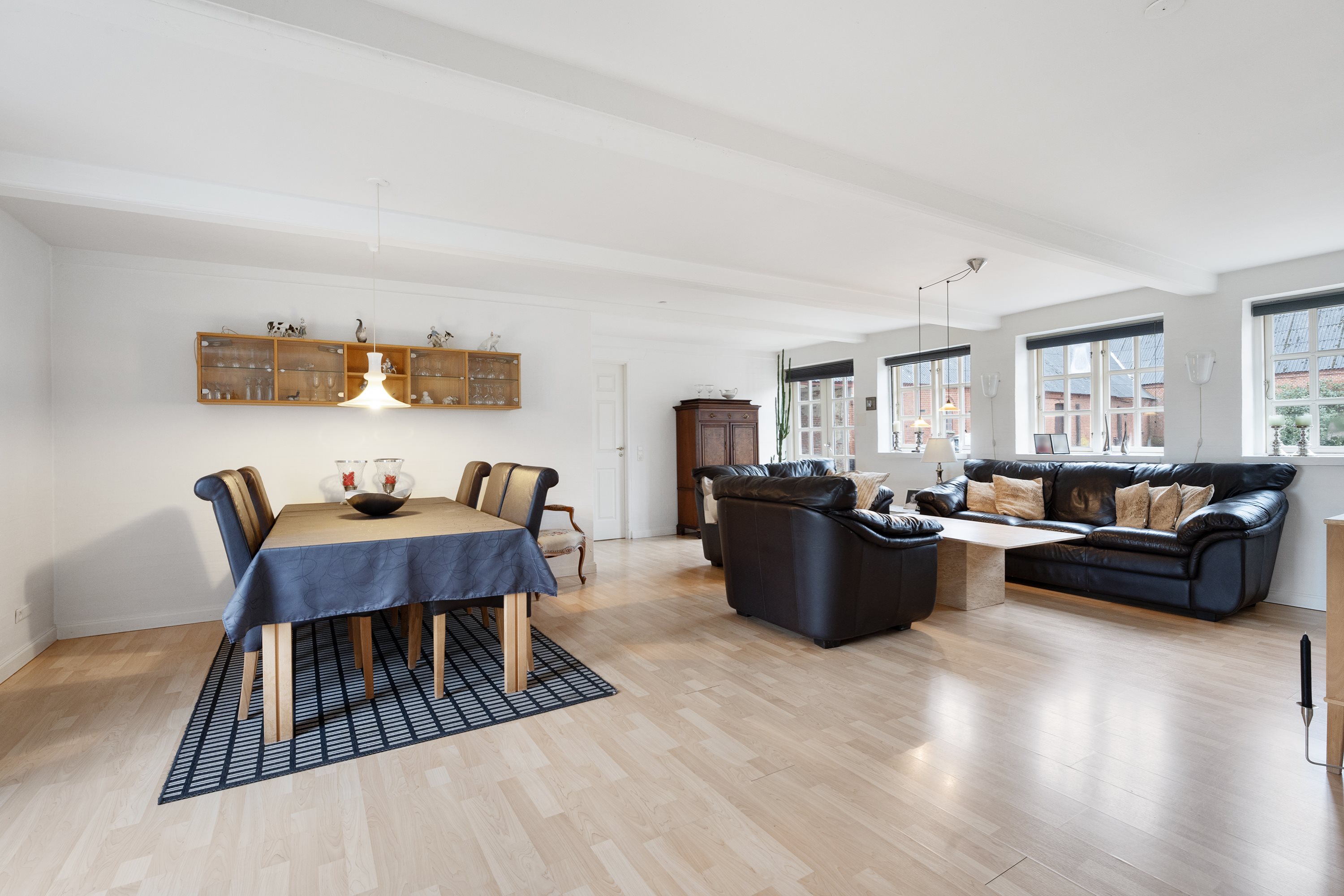 Fremhævet stue billede i fuldskærmstilstand. Billede af Nedre Vej 82, Albæk, 8930 Randers NØ