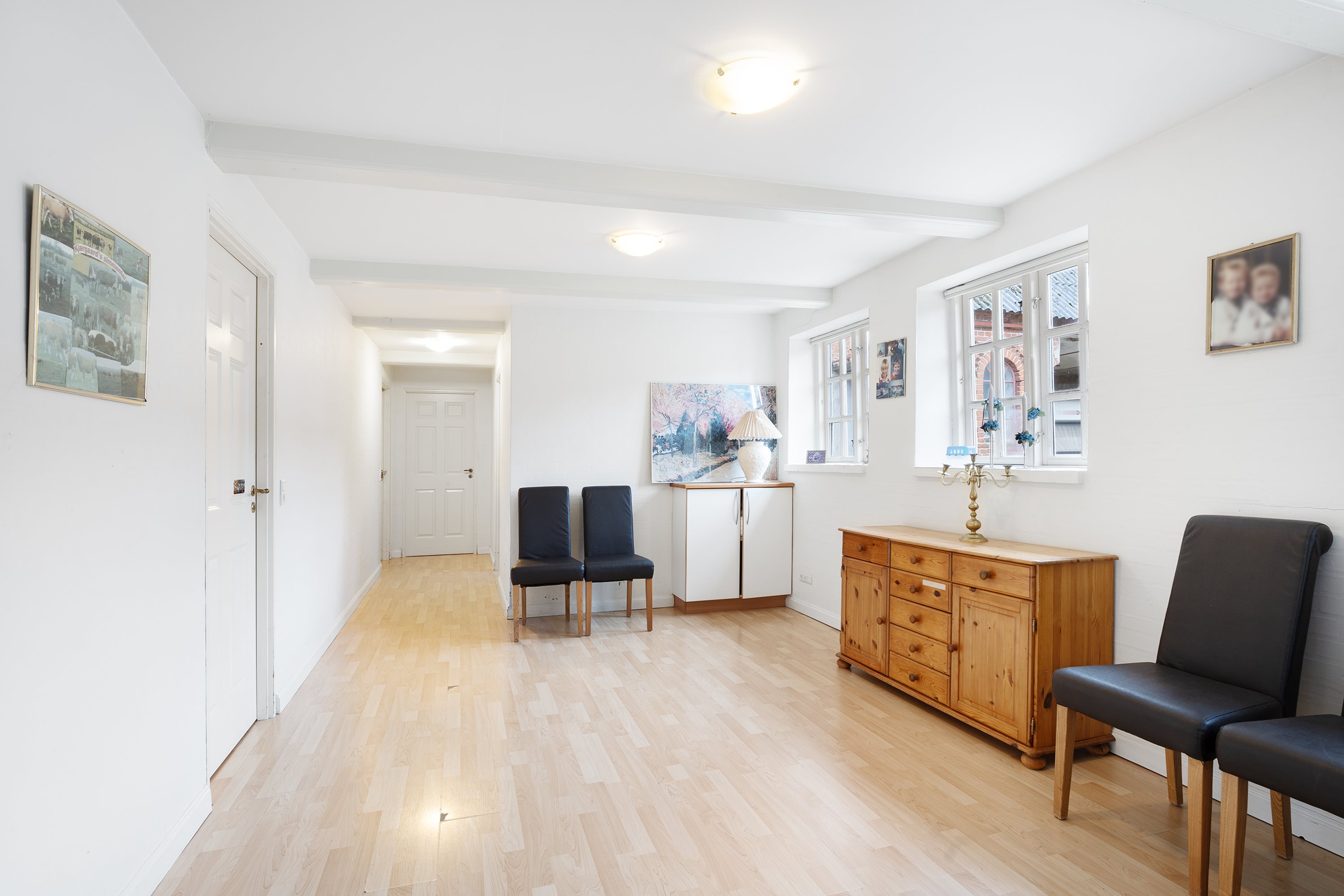 Fremhævet stue billede i fuldskærmstilstand. Billede af Nedre Vej 82, Albæk, 8930 Randers NØ