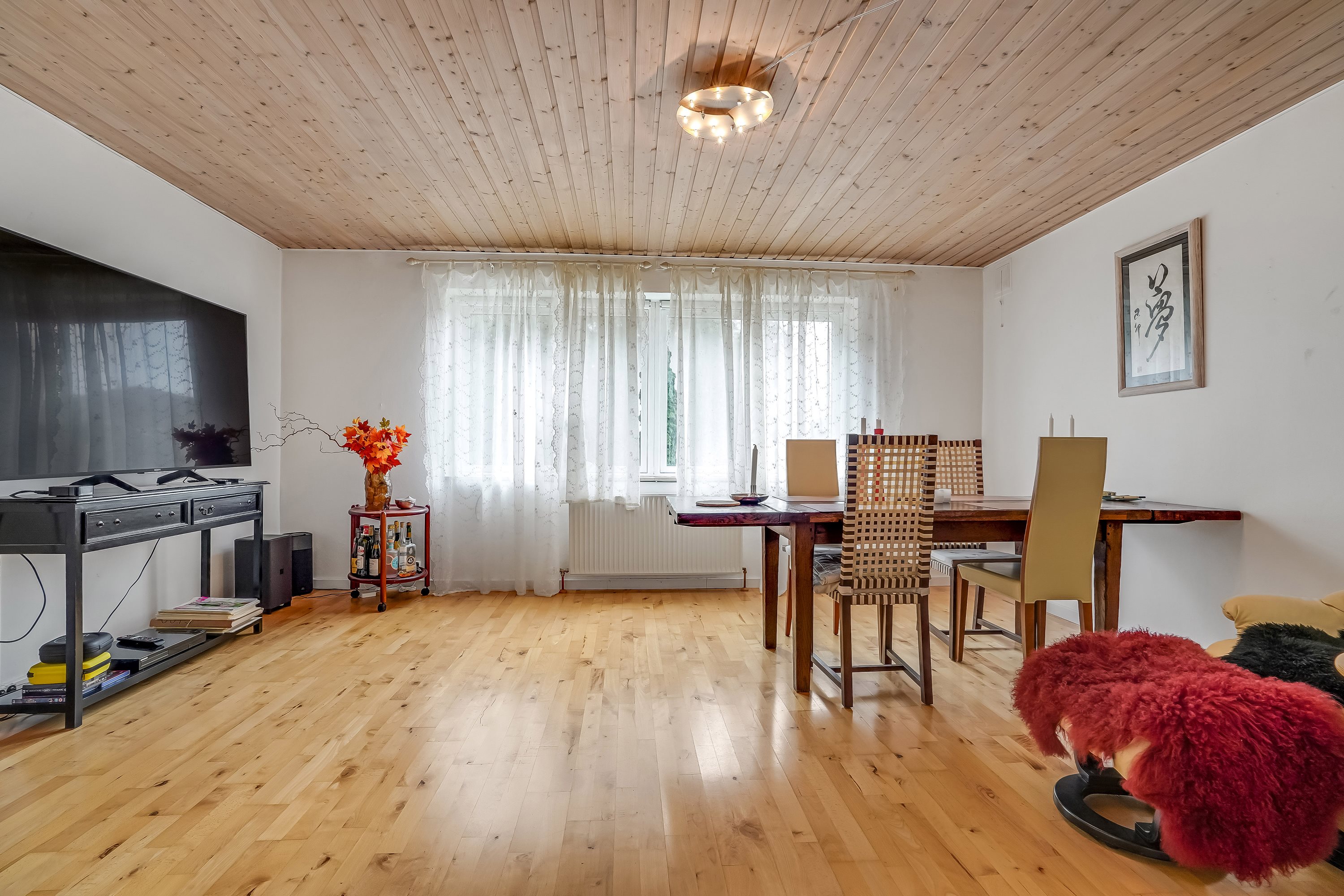 Fremhævet stue billede i fuldskærmstilstand. Billede af Kastaniely 11, 5690 Tommerup