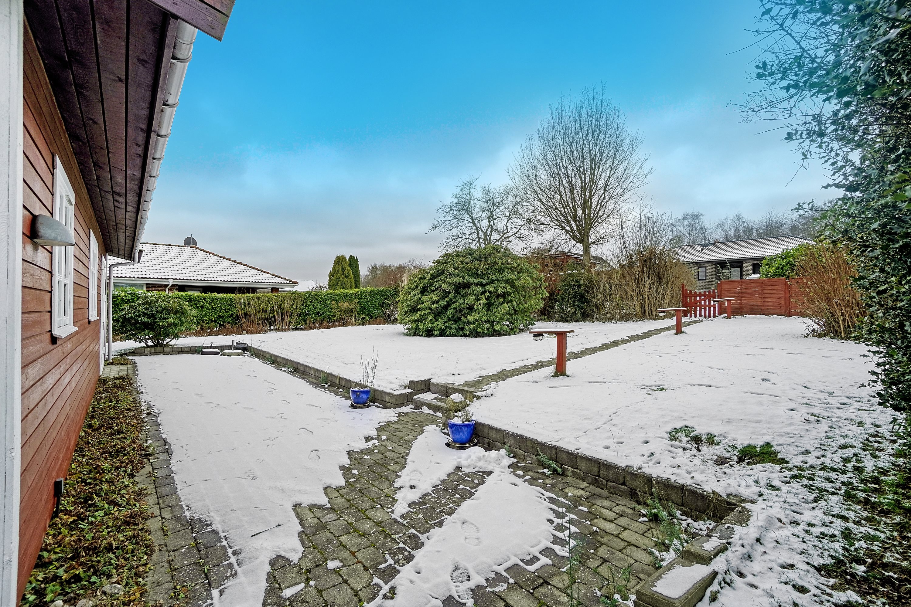 Fremhævet terrasse billede i fuldskærmstilstand. Billede af Bomosevej 15, 2970 Hørsholm