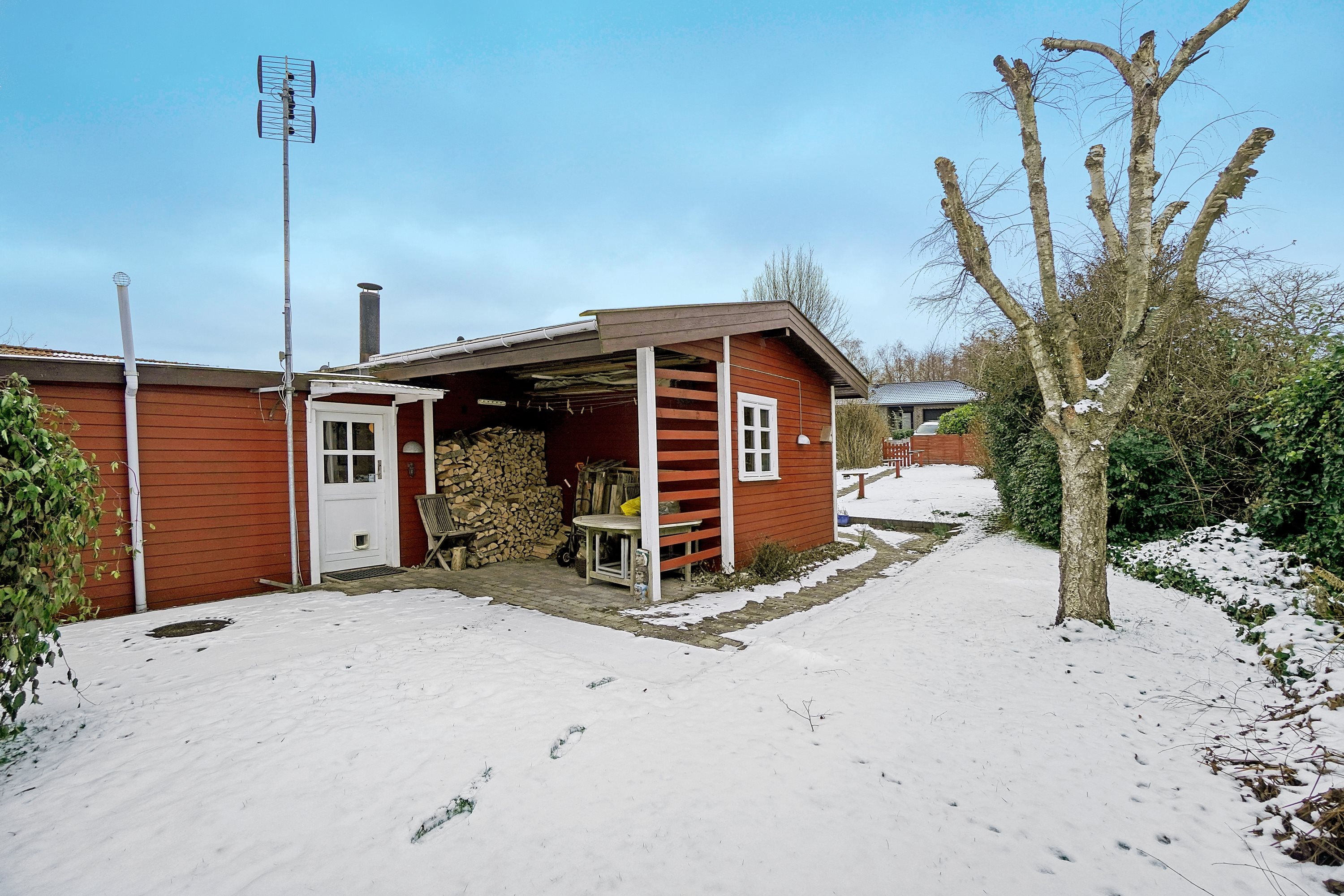 Fremhævet ejendommen billede i fuldskærmstilstand. Billede af Bomosevej 15, 2970 Hørsholm