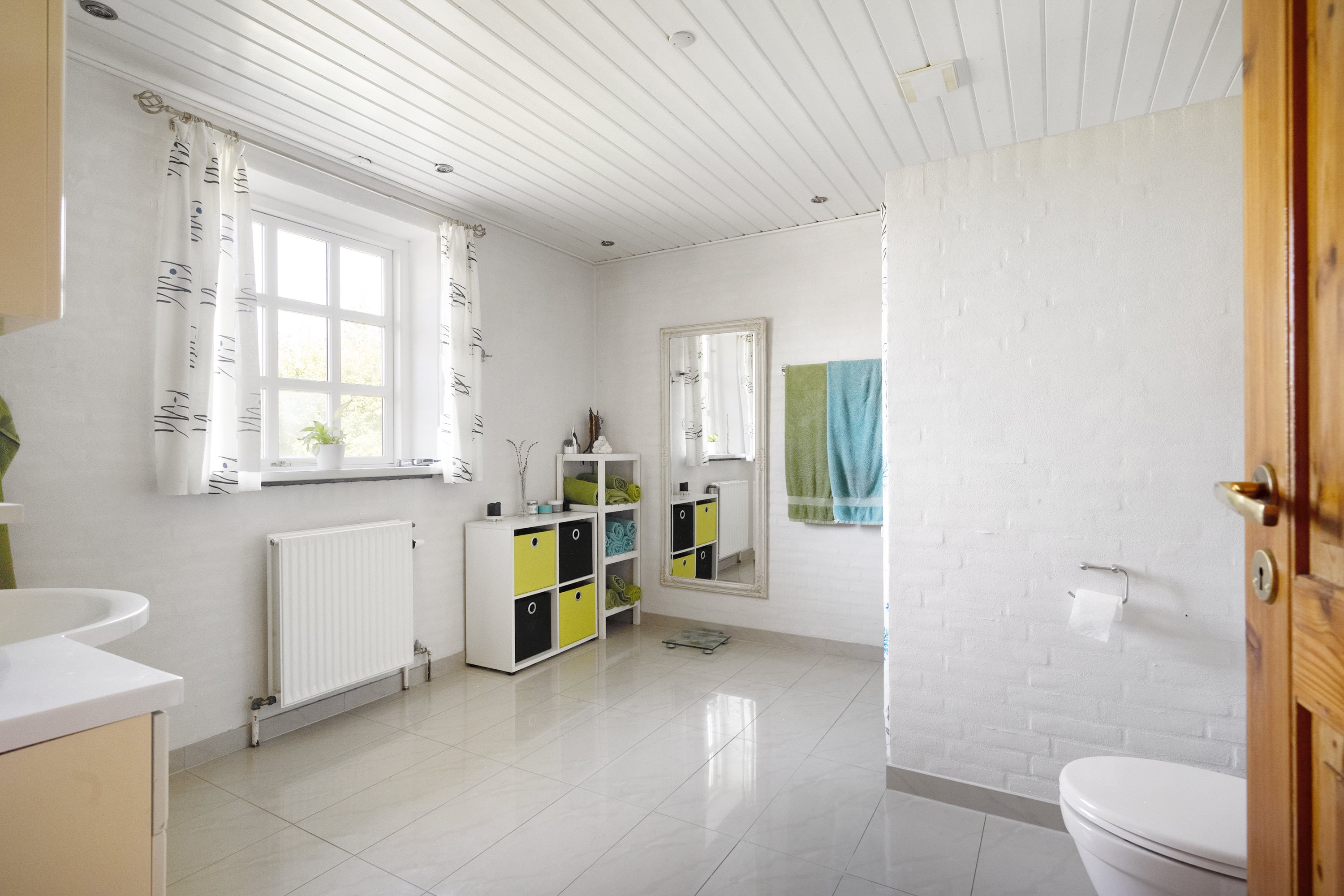 Fremhævet badeværelse billede i fuldskærmstilstand. Billede af Enshøjvej 5, Mejlby, 9610 Nørager