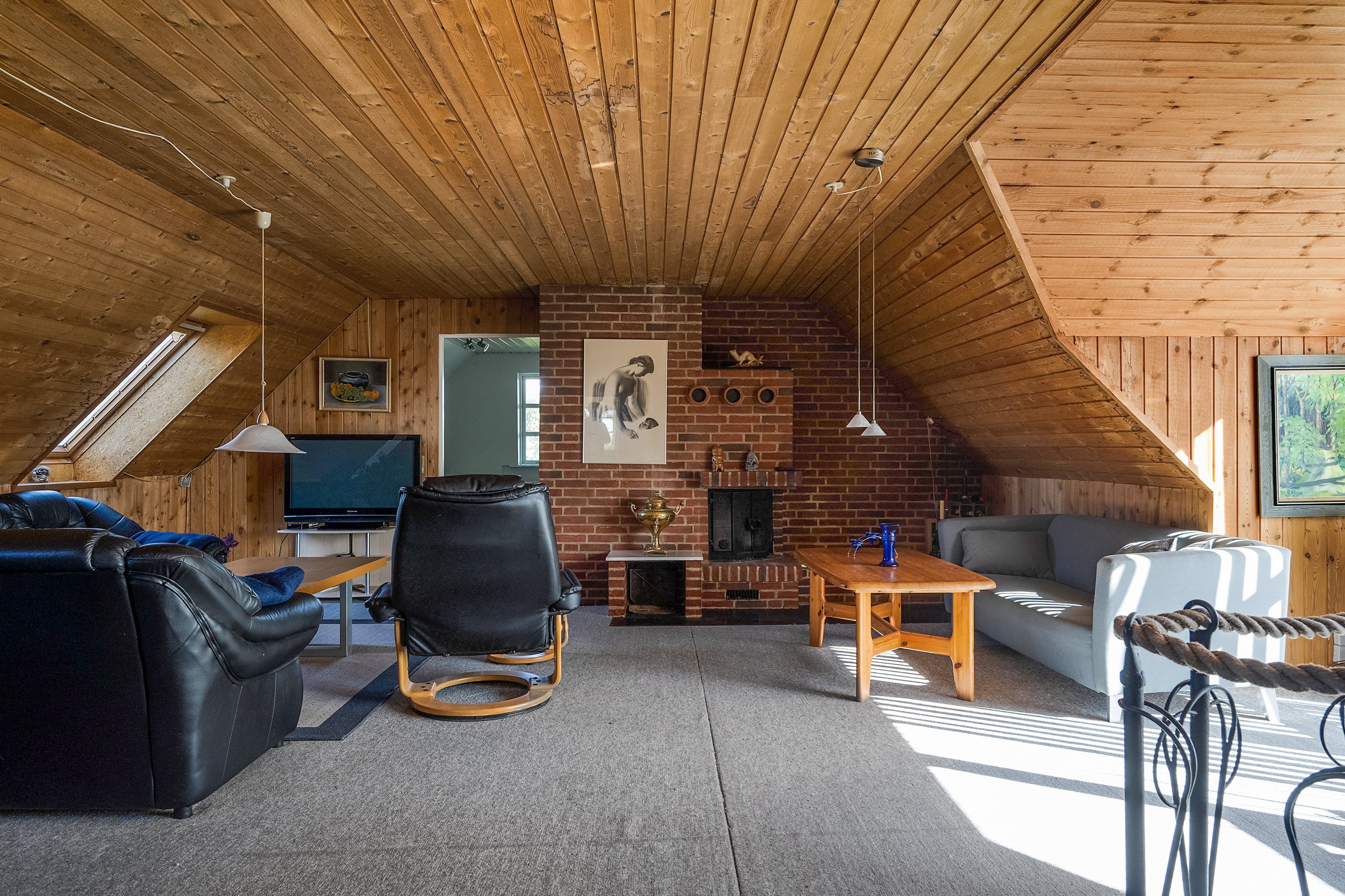 Fremhævet opholdsstue billede i fuldskærmstilstand. Billede af Enshøjvej 5, Mejlby, 9610 Nørager