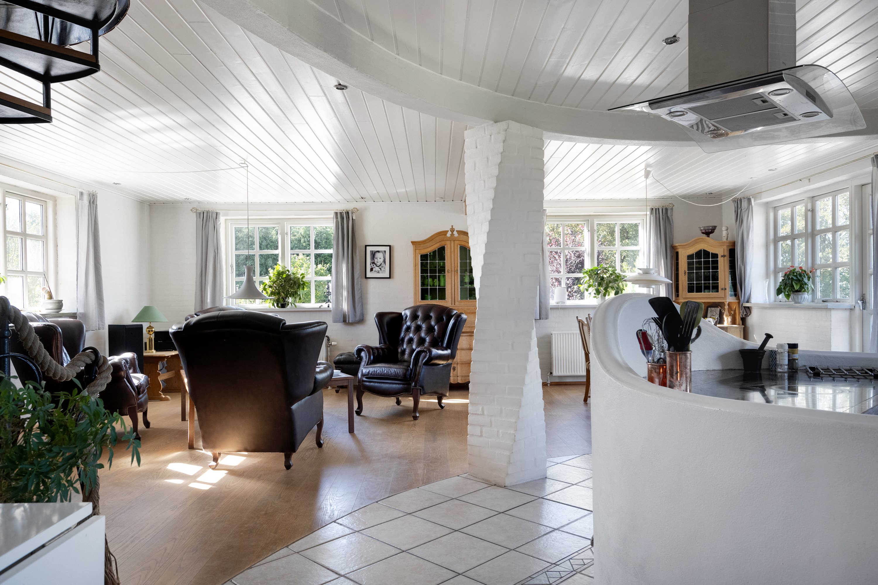 Fremhævet stue billede i fuldskærmstilstand. Billede af Enshøjvej 5, Mejlby, 9610 Nørager