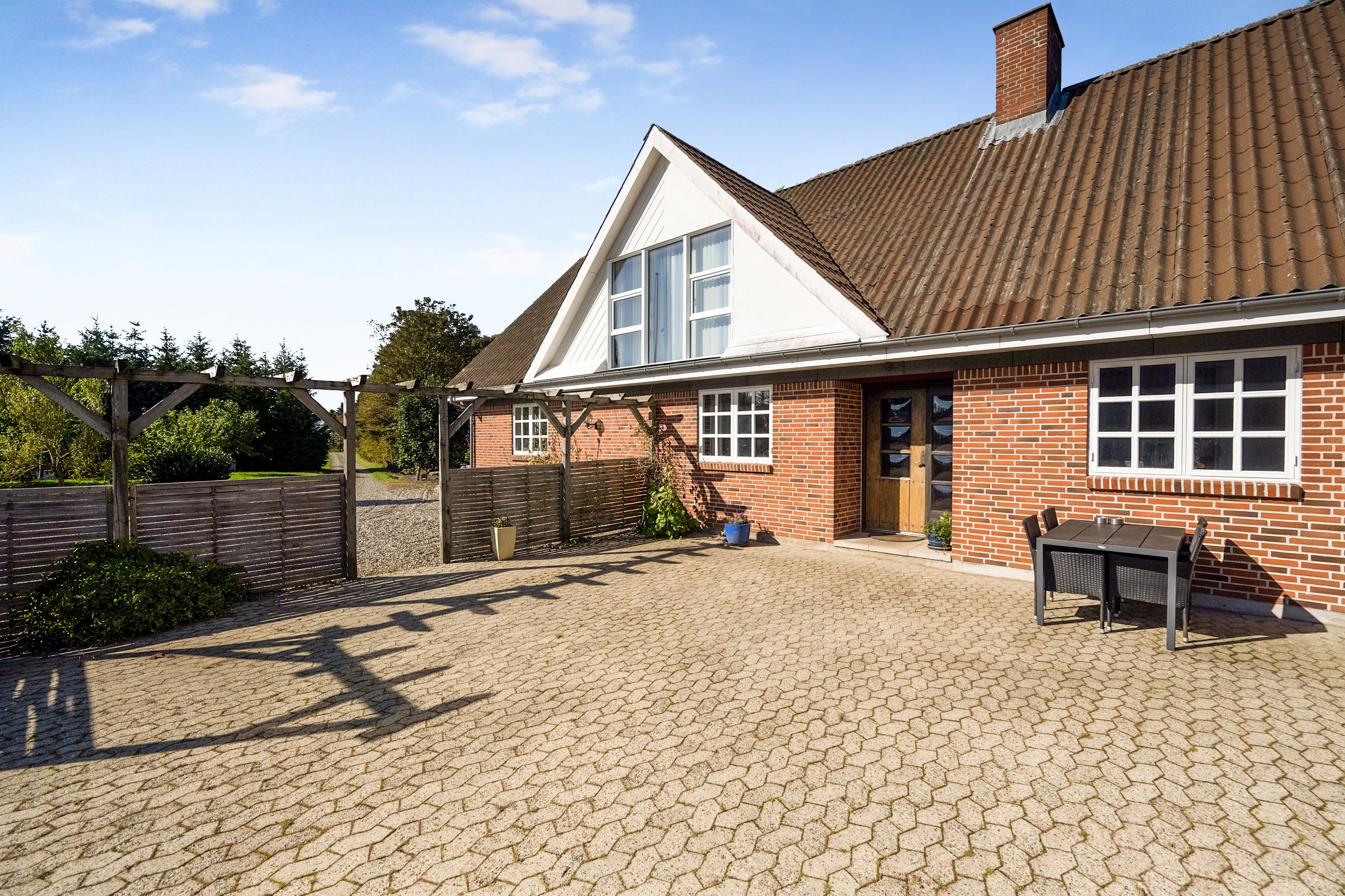 Fremhævet terrasse billede i fuldskærmstilstand. Billede af Enshøjvej 5, Mejlby, 9610 Nørager