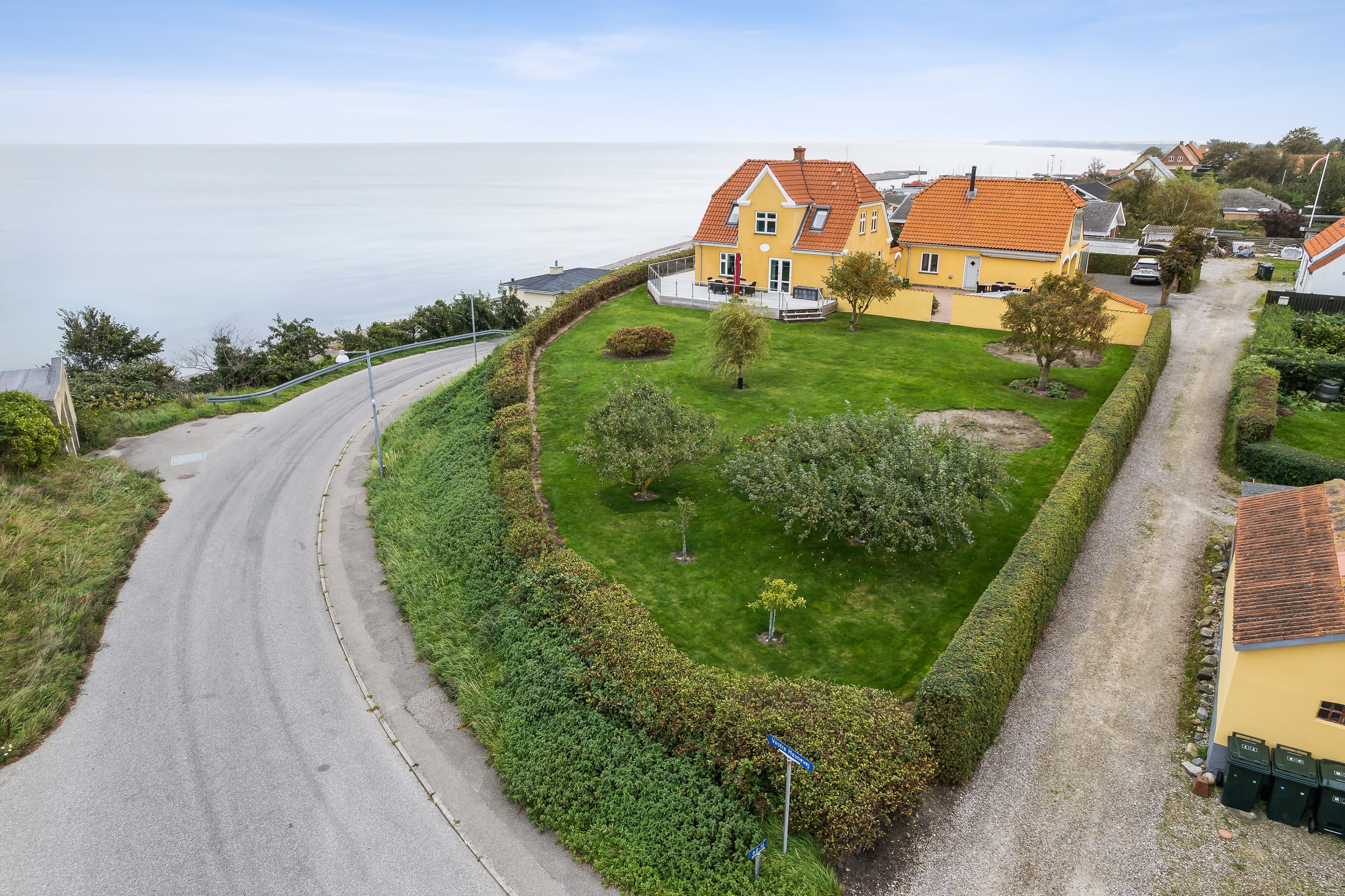 Miniaturebillede 1: luftfoto. Billede af Vestre Havnevej 16, Havnebyen, 4583 Sjællands Odde