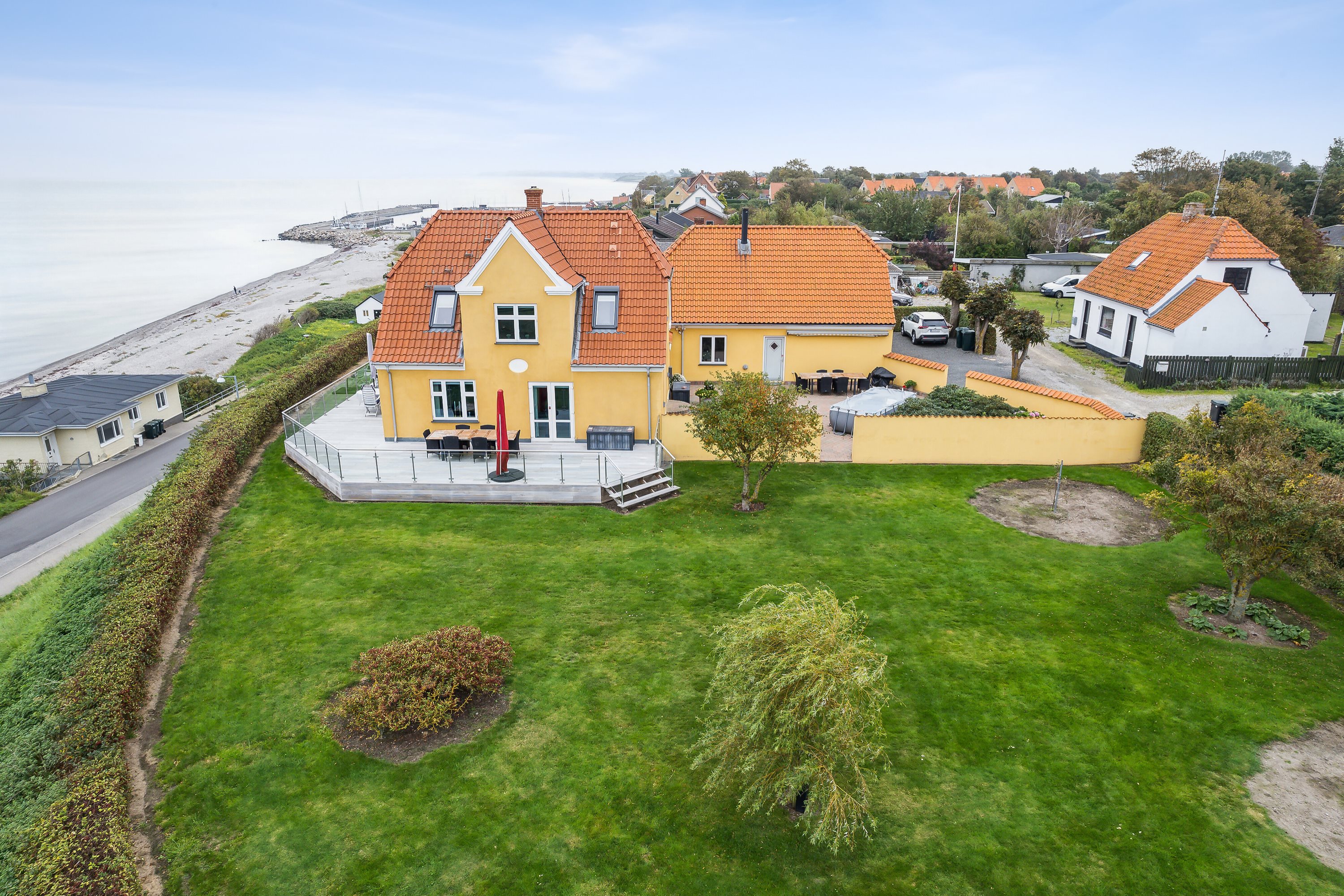 Fremhævet luftfoto billede i fuldskærmstilstand. Billede af Vestre Havnevej 16, Havnebyen, 4583 Sjællands Odde