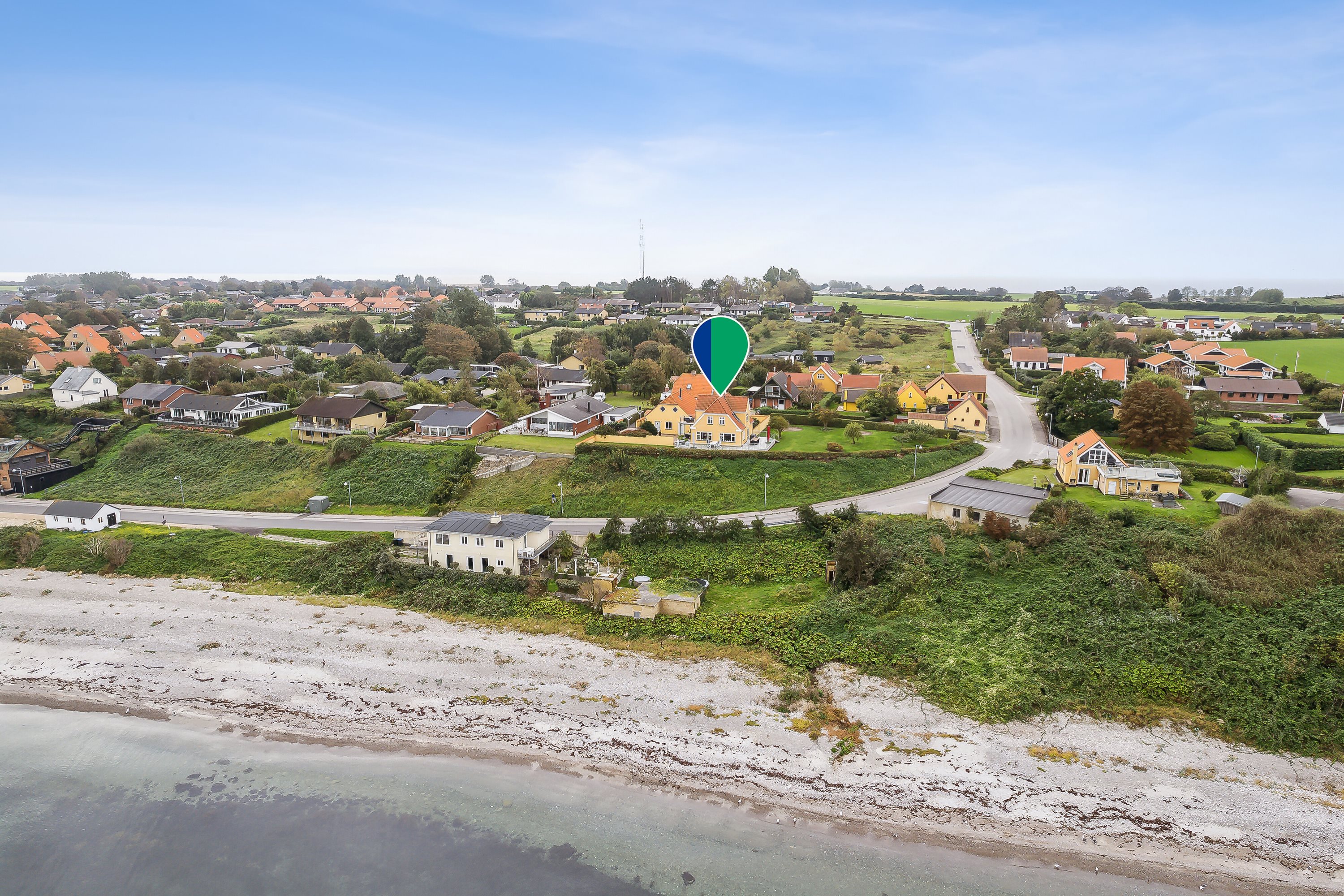 Fremhævet luftfoto billede i fuldskærmstilstand. Billede af Vestre Havnevej 16, Havnebyen, 4583 Sjællands Odde