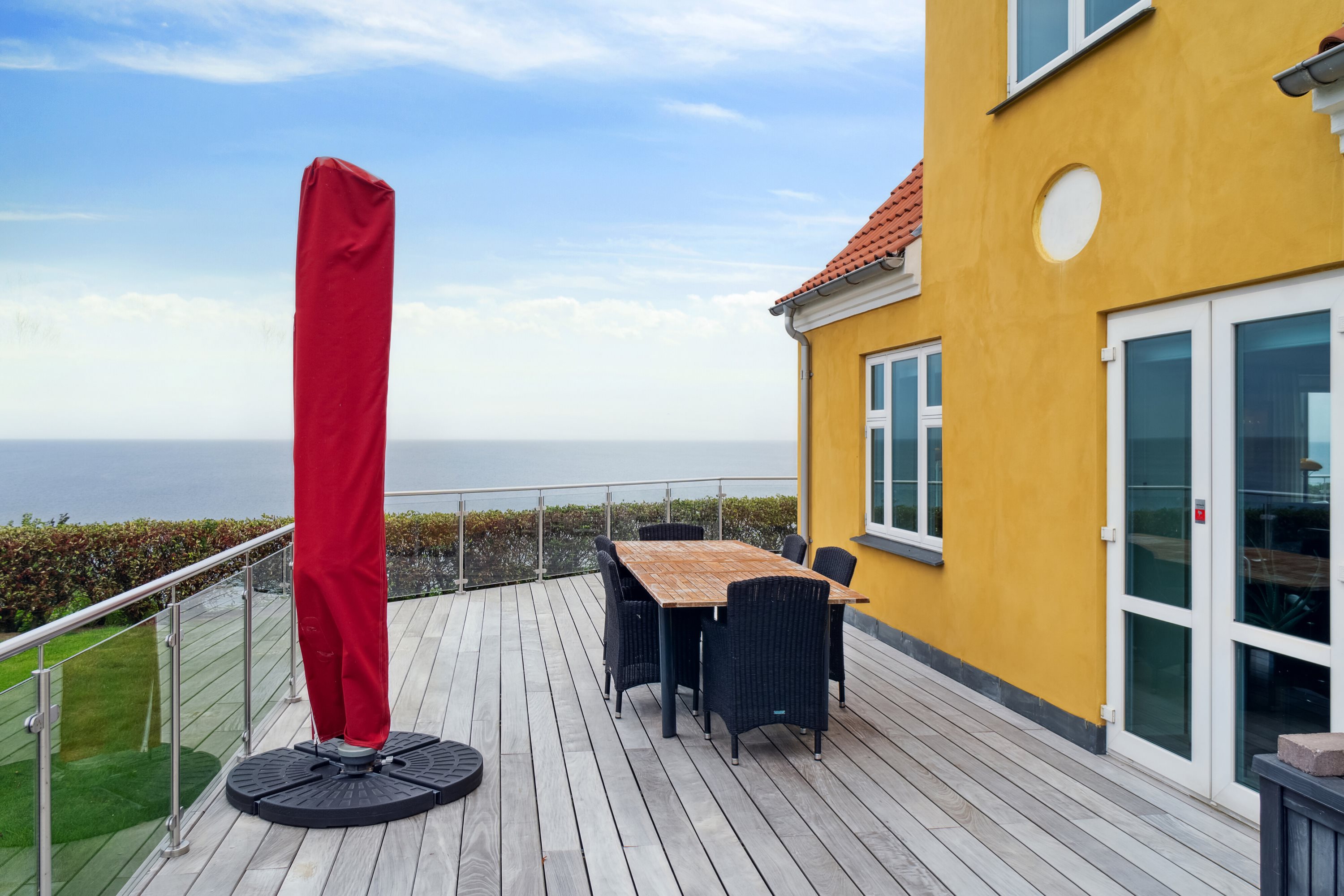 Fremhævet terrasse billede i fuldskærmstilstand. Billede af Vestre Havnevej 16, Havnebyen, 4583 Sjællands Odde