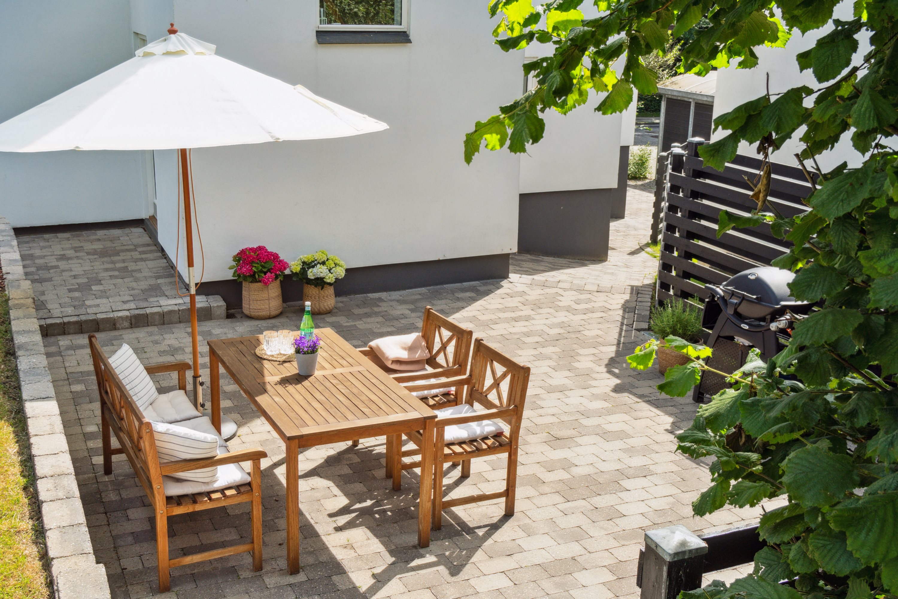 Fremhævet terrasse billede i fuldskærmstilstand. Billede af Hjulbjergvej 70, 8270 Højbjerg