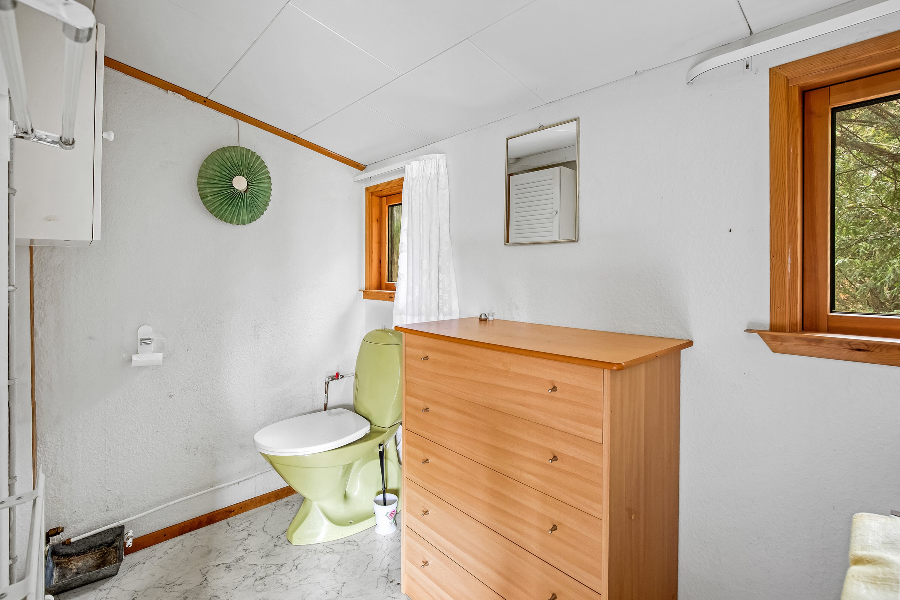 Fremhævet toilet billede i fuldskærmstilstand. Billede af Mosesvinget 11, Kulhuse, 3630 Jægerspris