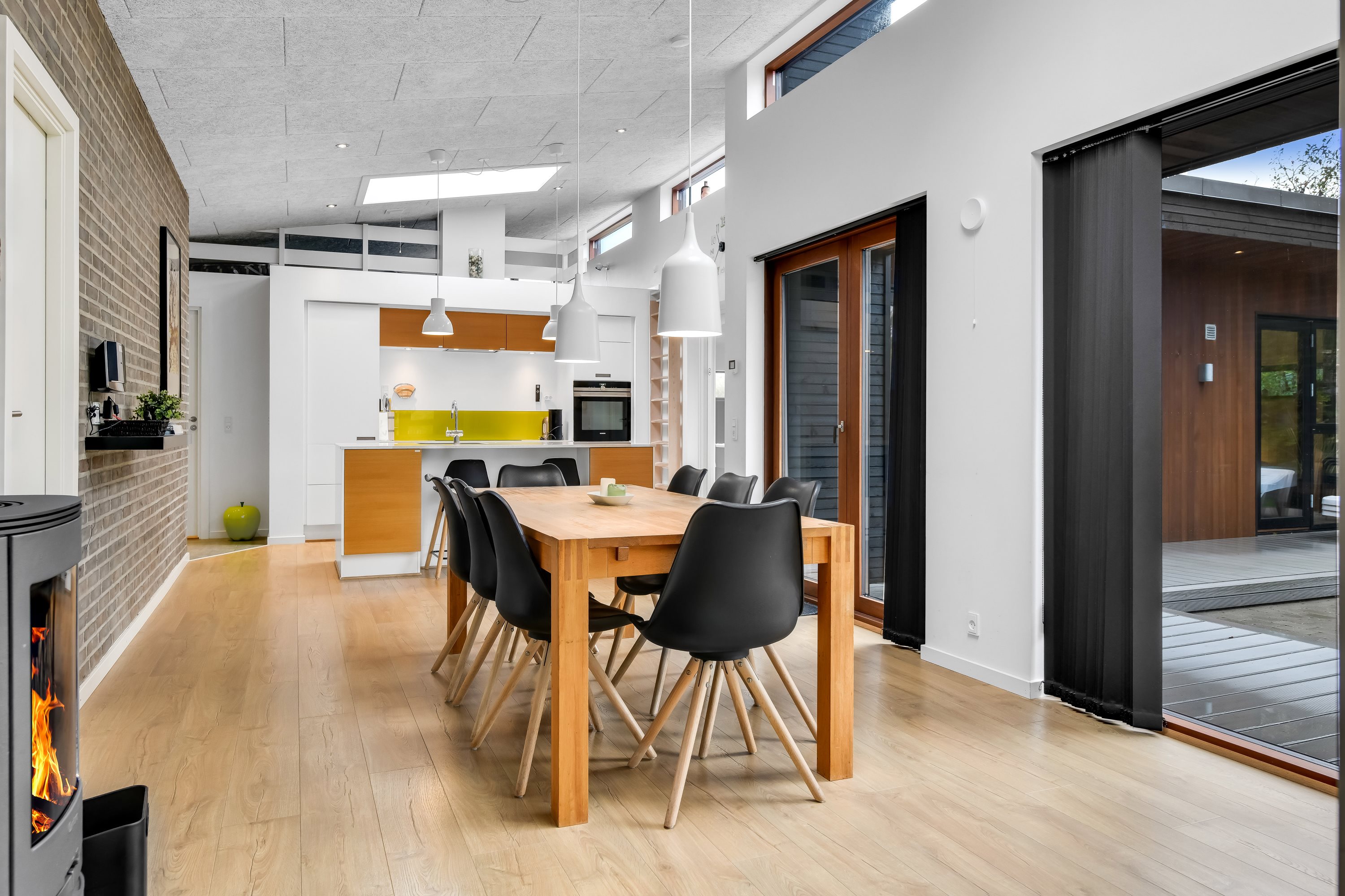 Fremhævet køkken billede i fuldskærmstilstand. Billede af Horntoftevej 12, 6857 Blåvand