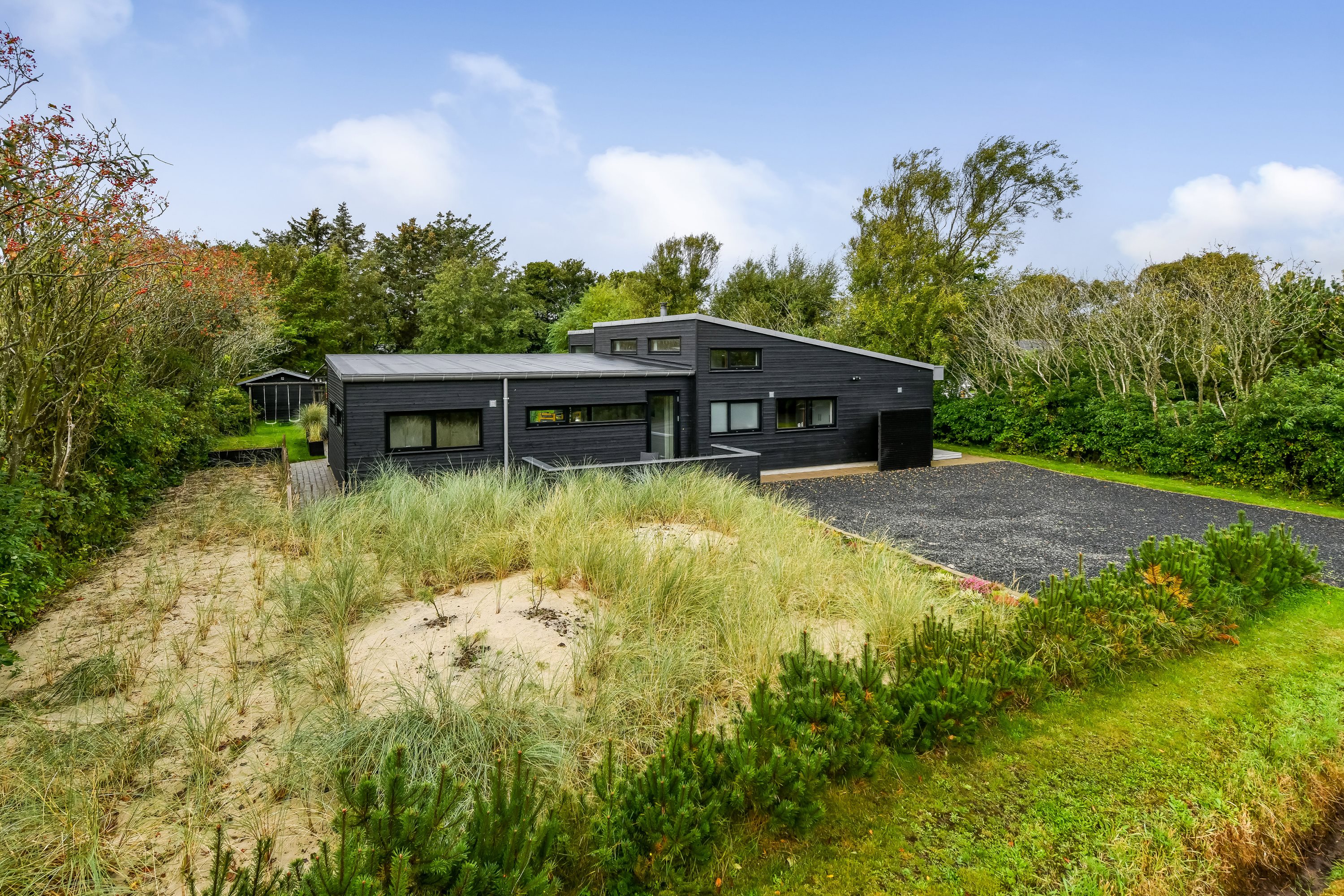 Fremhævet have billede i fuldskærmstilstand. Billede af Horntoftevej 12, 6857 Blåvand