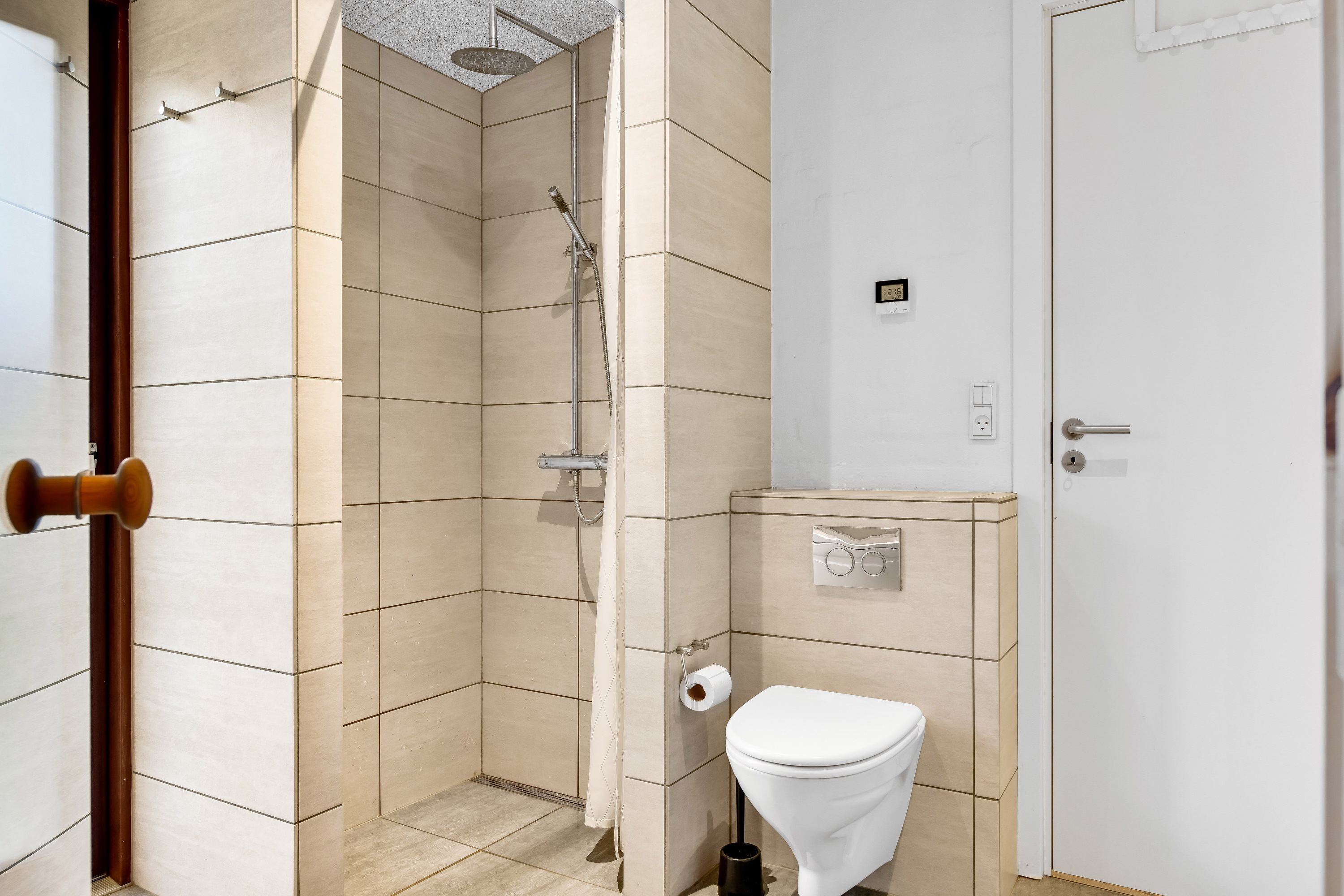 Fremhævet badeværelse billede i fuldskærmstilstand. Billede af Horntoftevej 12, 6857 Blåvand